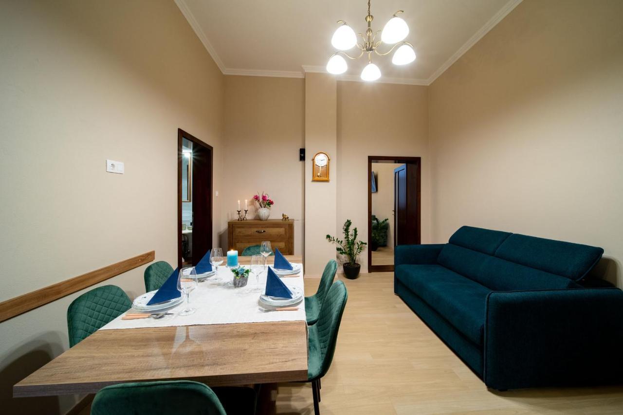 Central Harmony Apartment Odorheiu Secuiesc Luaran gambar