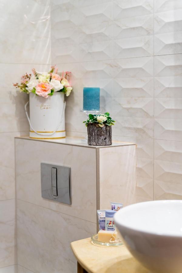 Central Harmony Apartment Odorheiu Secuiesc Luaran gambar